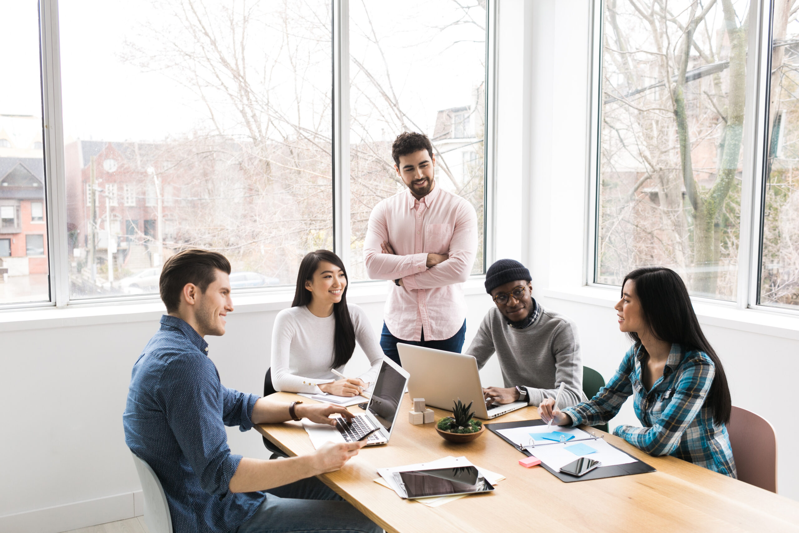 Vocabulaire professionnel vs familier : s’ajuster au contexte
